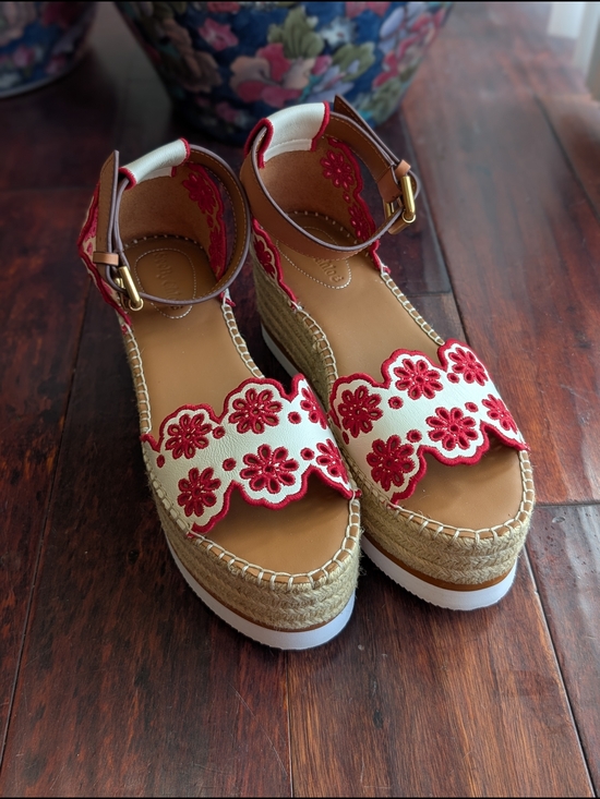 See By Chloe Shoes - NWOT Glyn Platform Sandal in Chalk & Red Summer Wedge Espadrilles Size 39 8.5